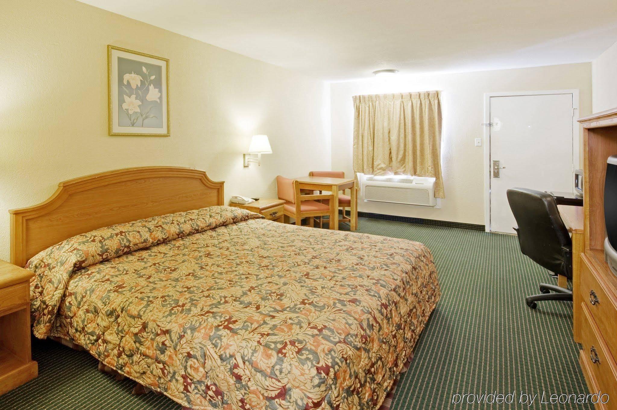 Americas Best Value Inn Gainesville Tx Exterior foto