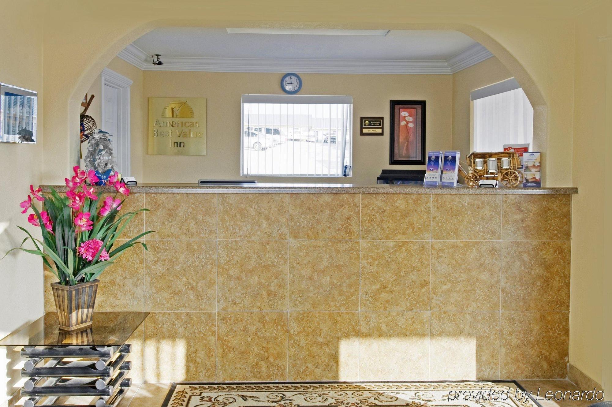 Americas Best Value Inn Gainesville Tx Interior foto